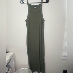 Sleeveless Olive Green Maxi Dress
